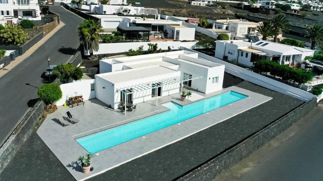 Casa With A Private 25 Meter Heated Pool Ferienhaus